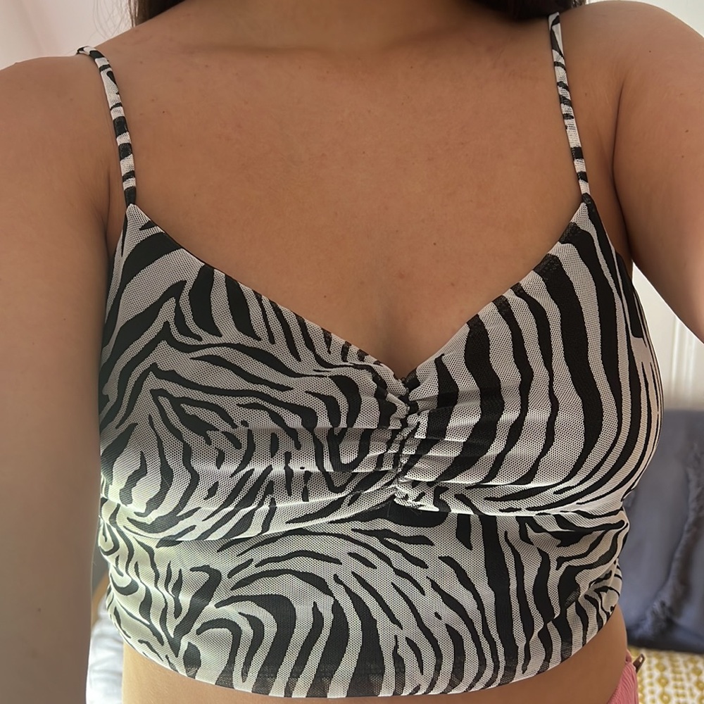 Urban Outfitters Urban Renewal Mesh Zebra Tank size M
